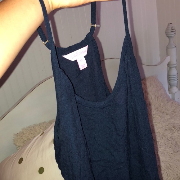 flowy navy blue lilly pulitzer top - Picture 3 of 3